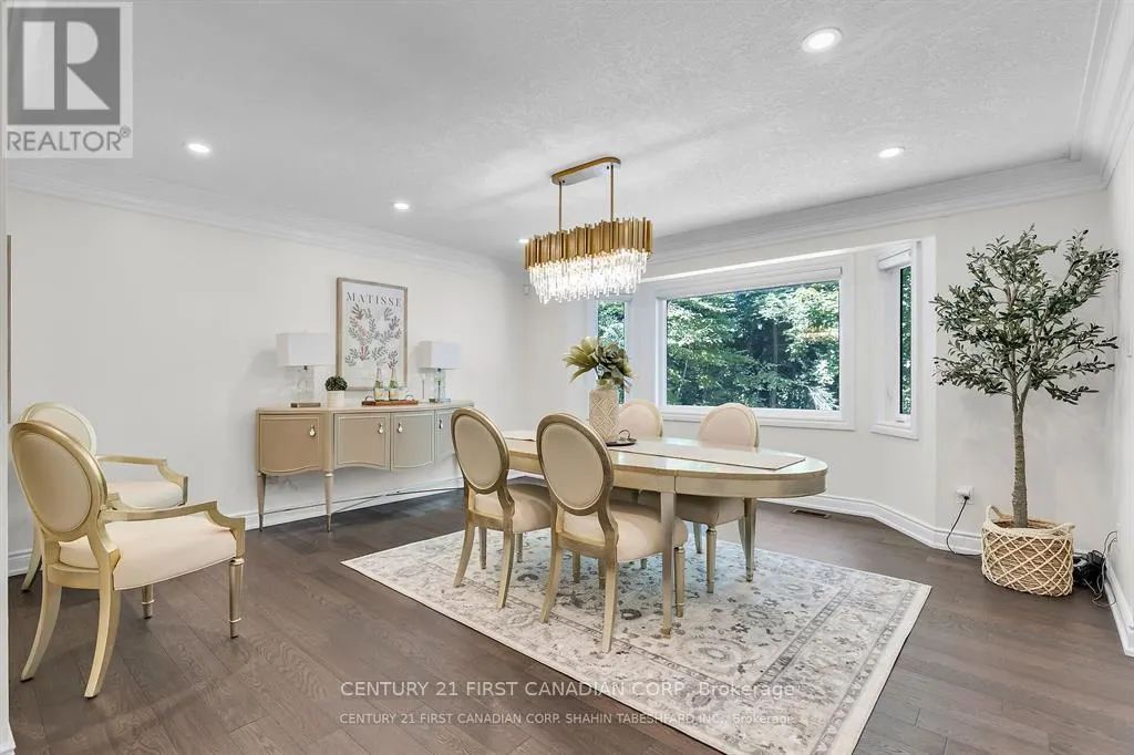 441 WESTMOUNT DRIVE