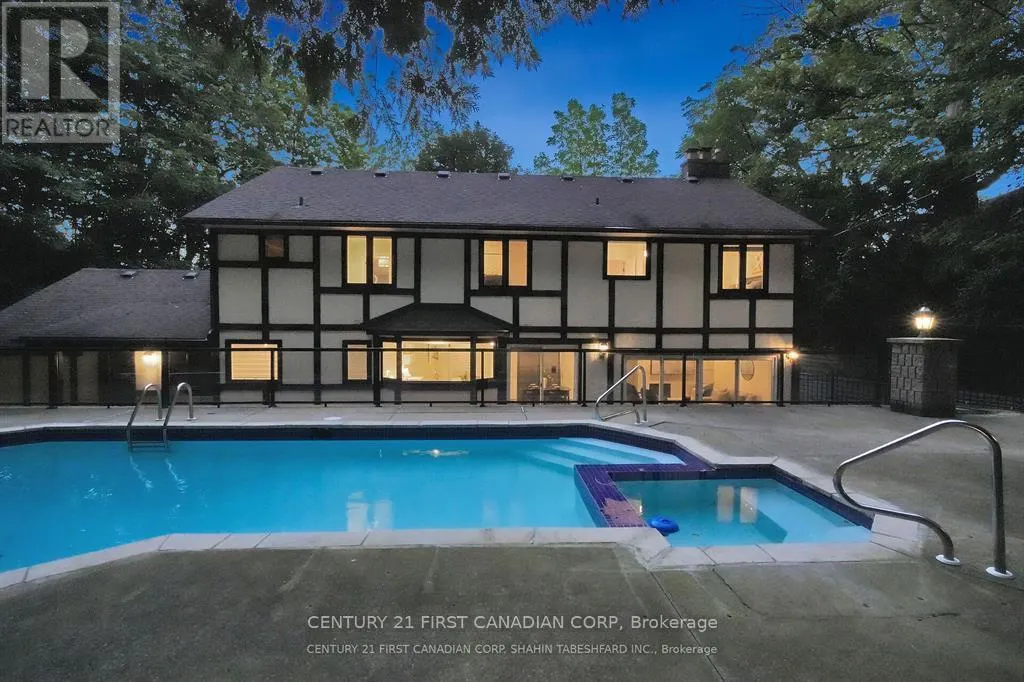 441 WESTMOUNT DRIVE