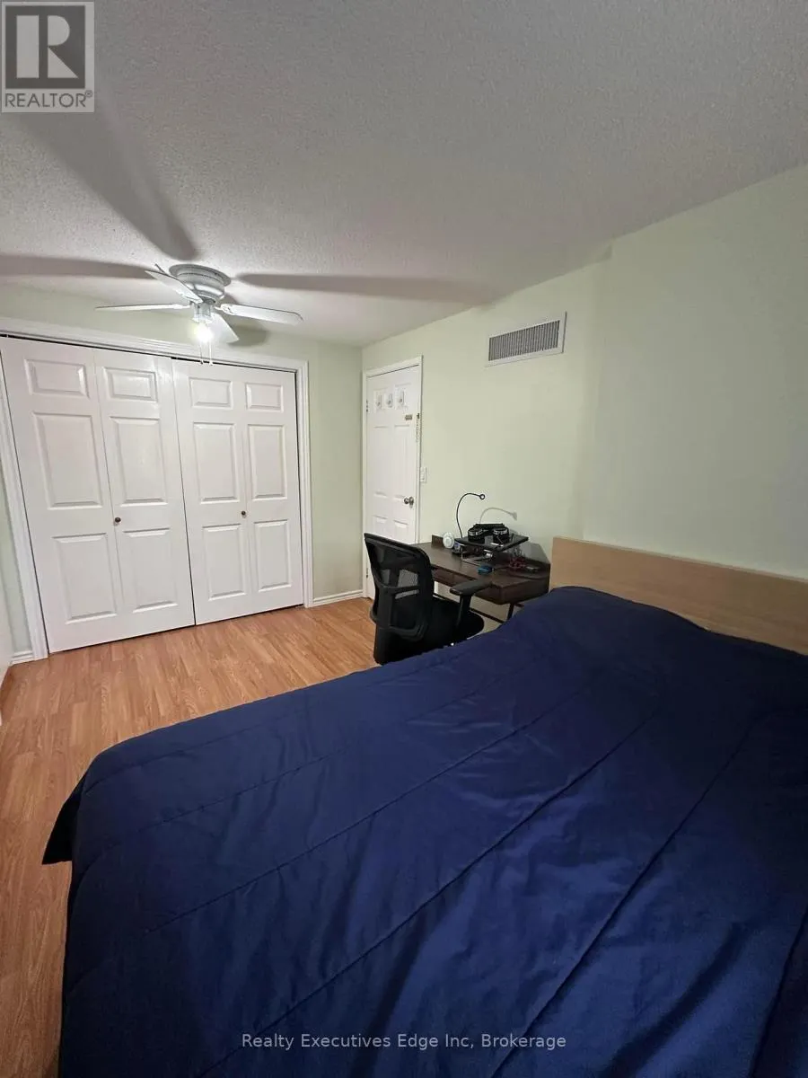 4 - 5982 DUNN STREET, #4