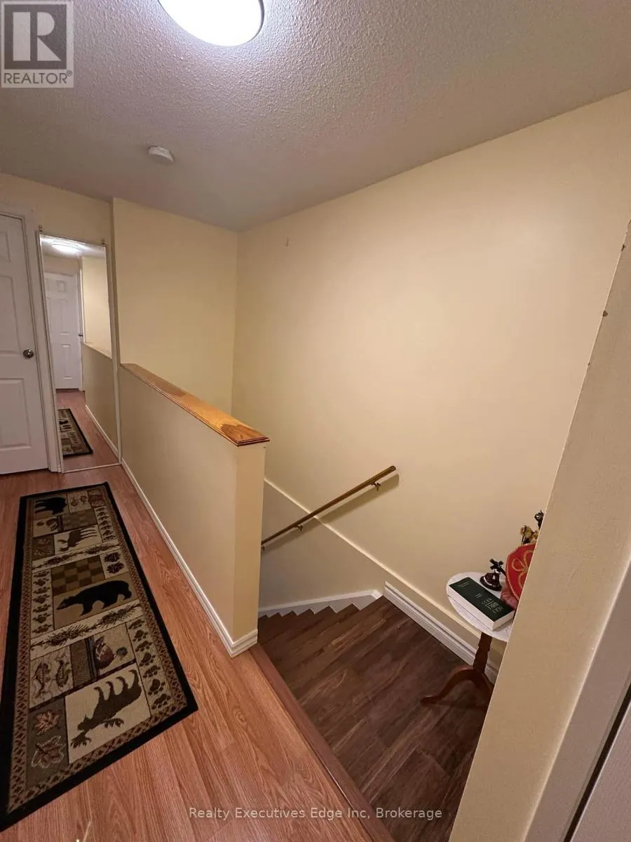 4 - 5982 DUNN STREET, #4