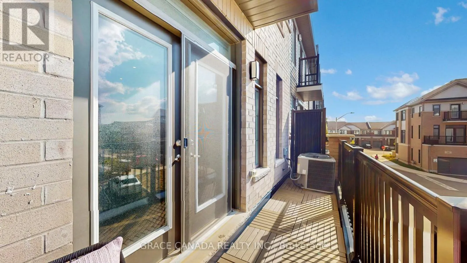 469 PROVIDENT WAY