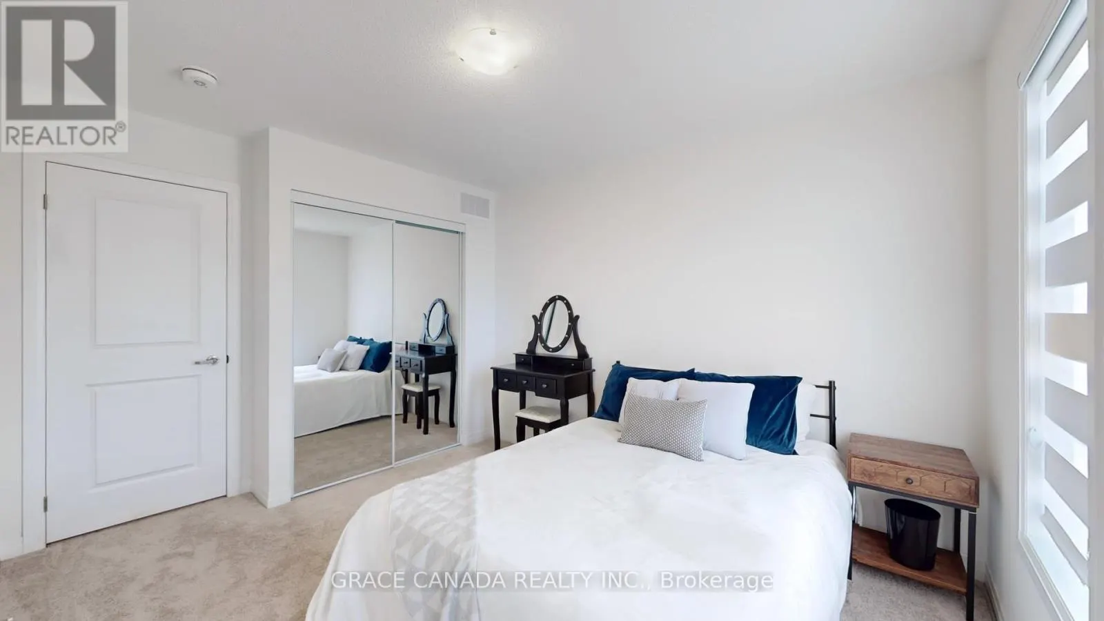 469 PROVIDENT WAY