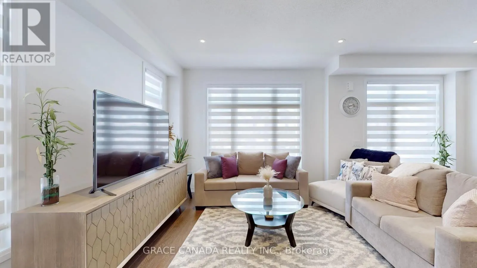 469 PROVIDENT WAY