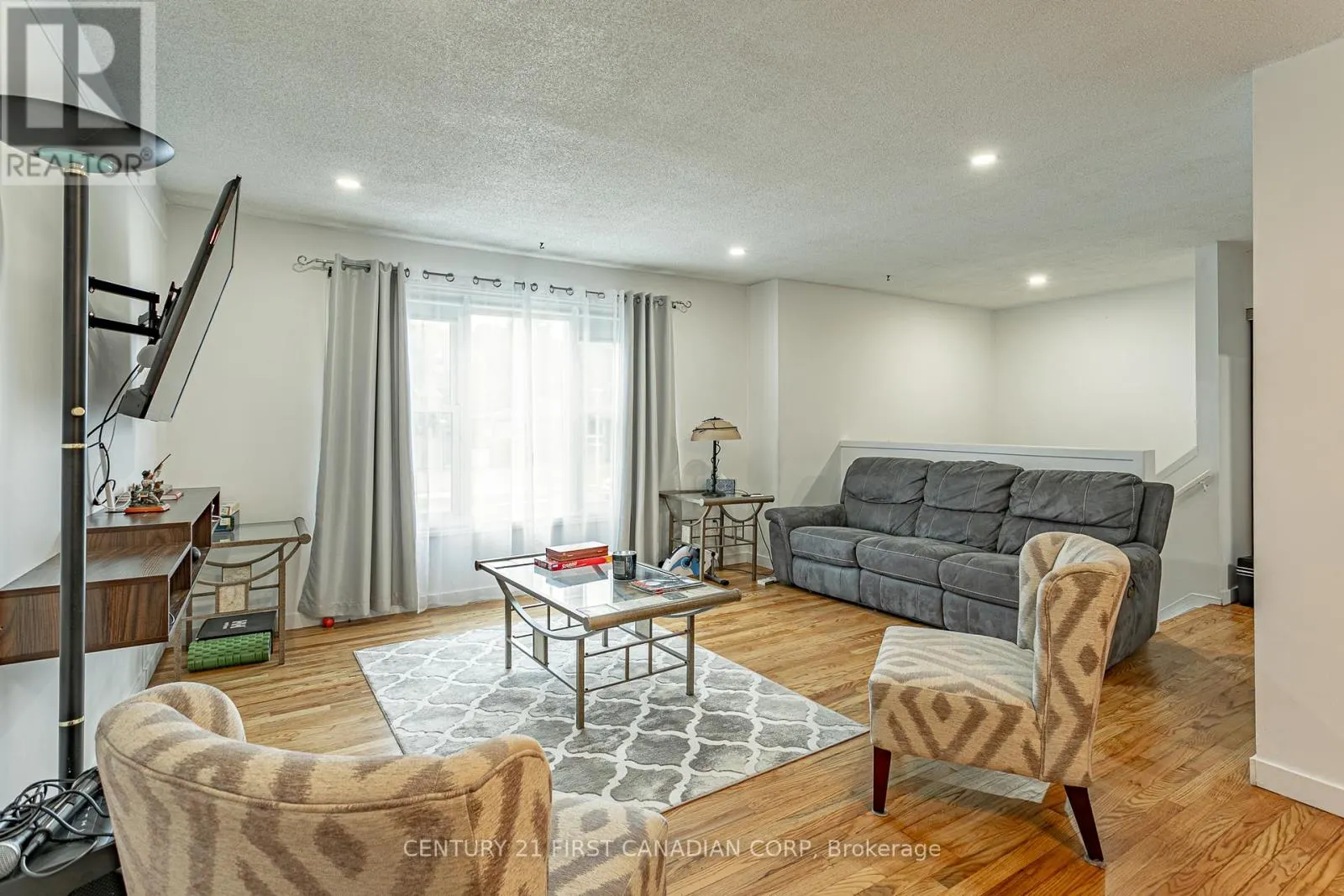 140 RIVER RUN TERRACE