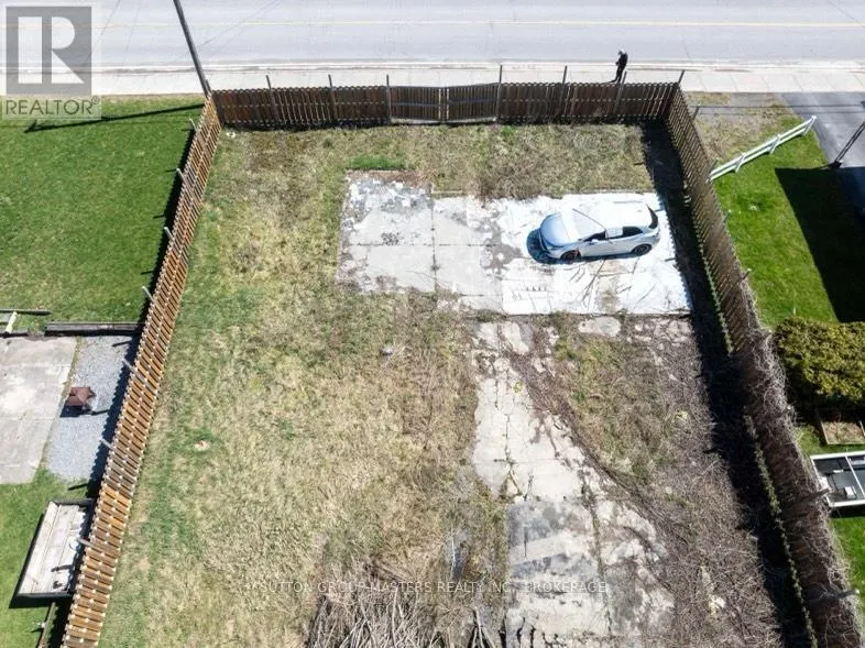 1583 LAKE ROAD