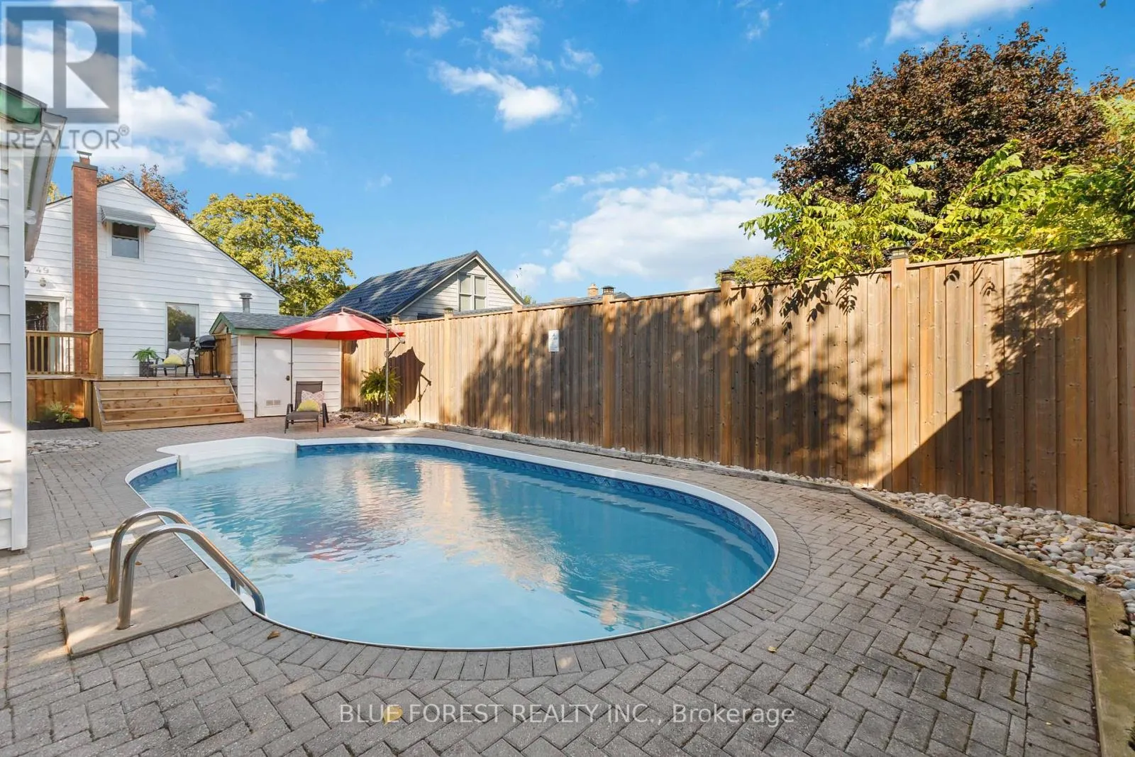 49 RAYWOOD AVENUE