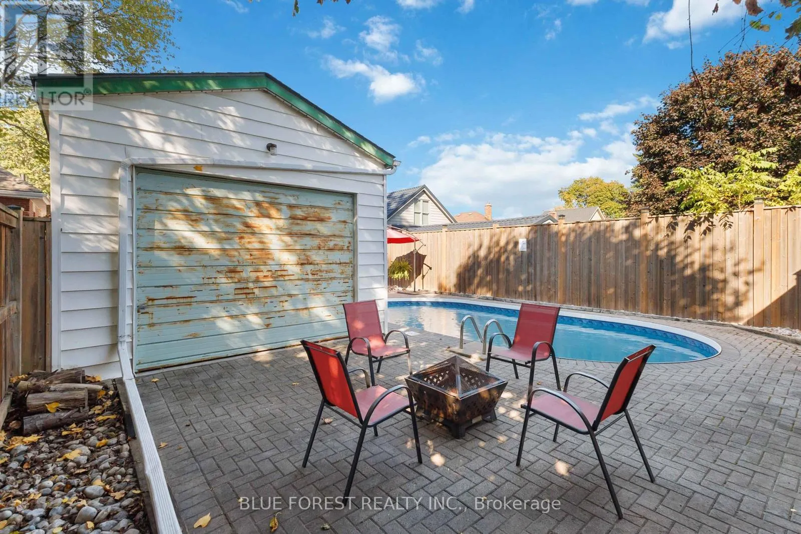 49 RAYWOOD AVENUE