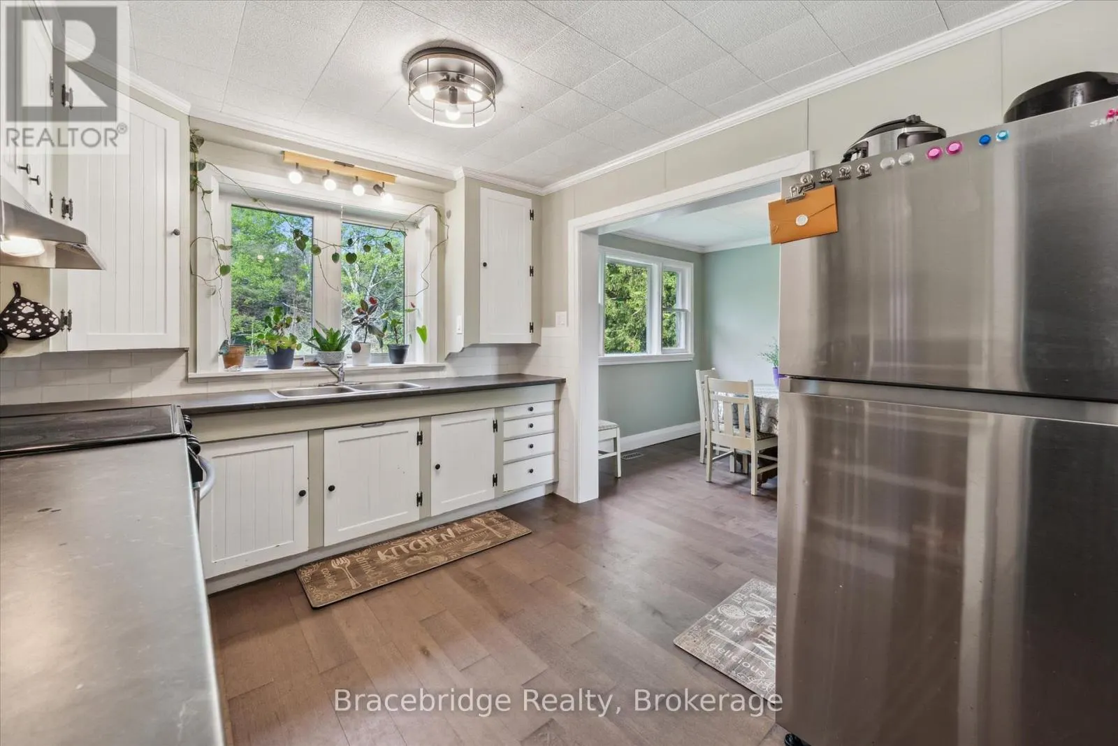 1151 BEATRICE TWN LINE