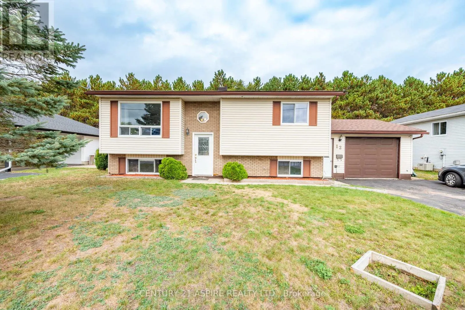 12 DUTCH DRIVE