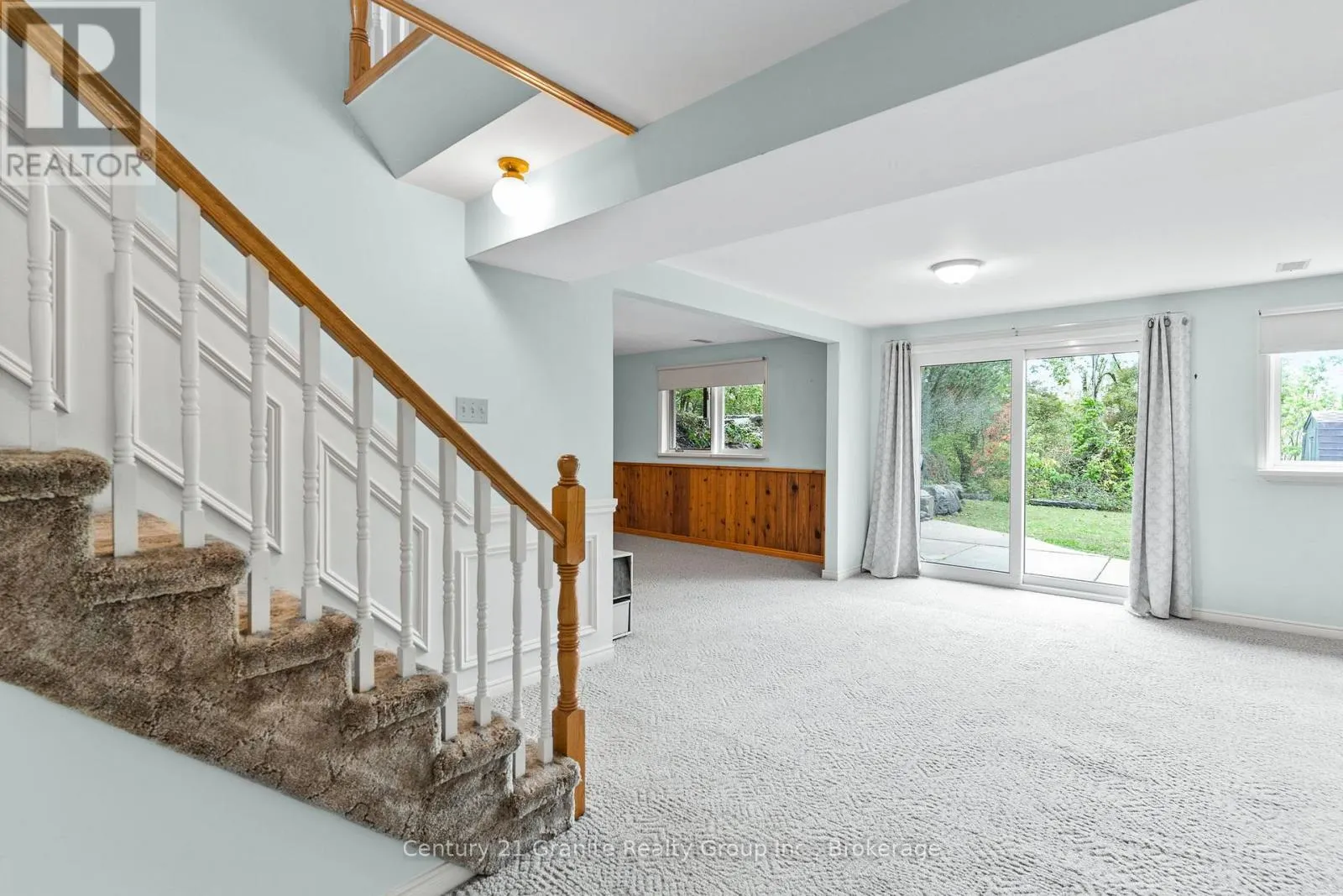 34 CEDARTREE LANE