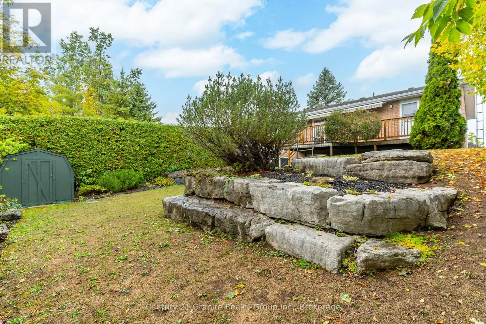 34 CEDARTREE LANE