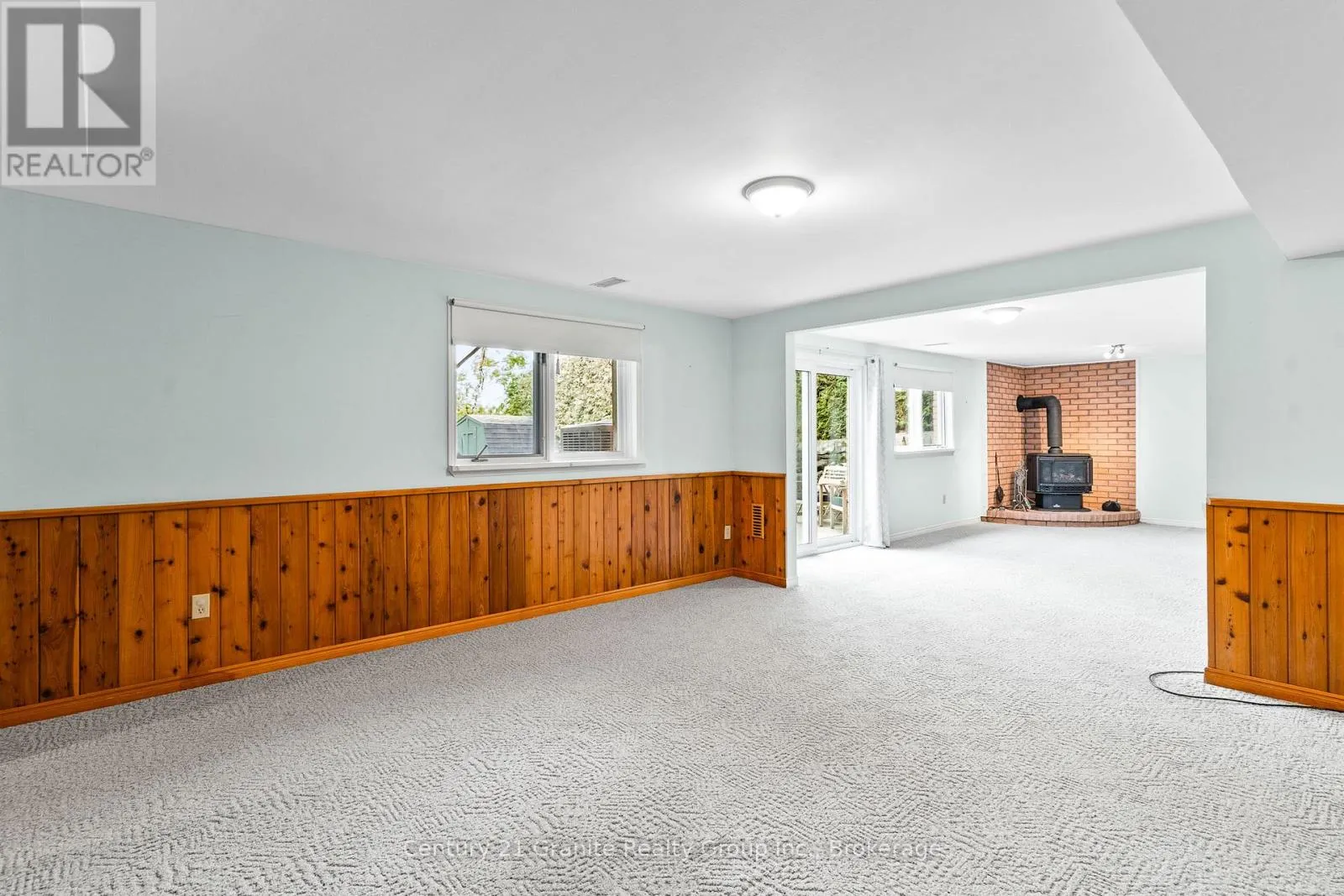 34 CEDARTREE LANE