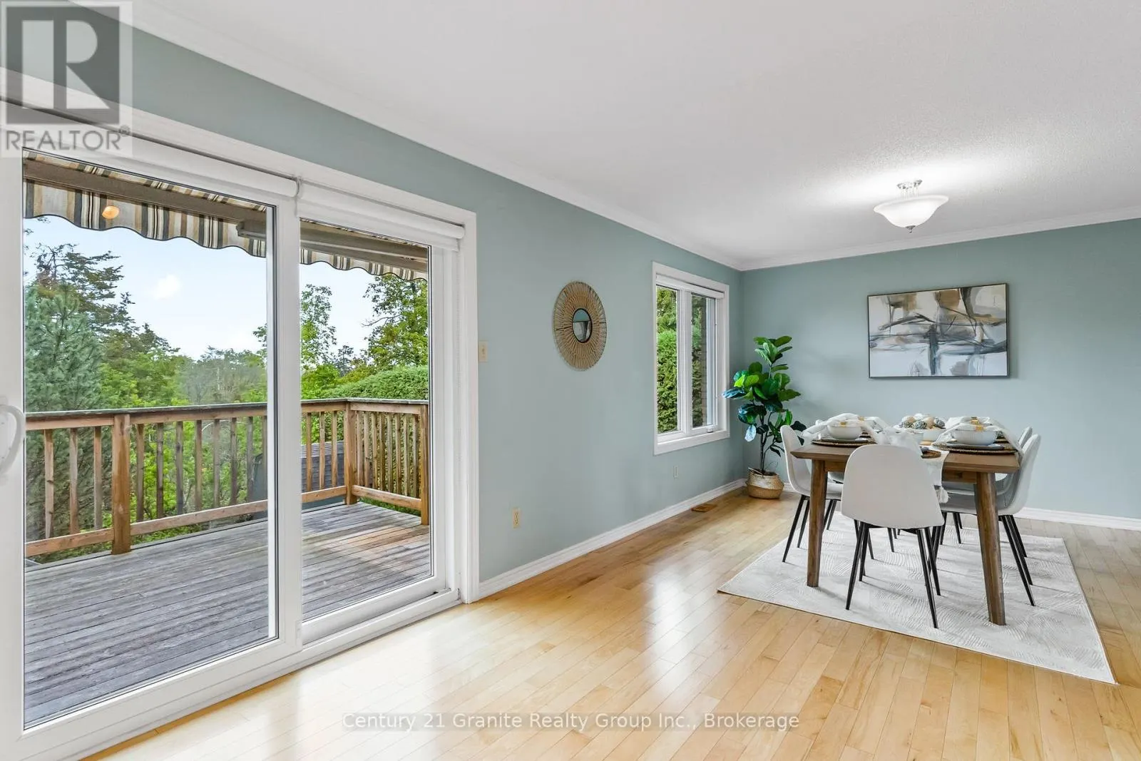 34 CEDARTREE LANE