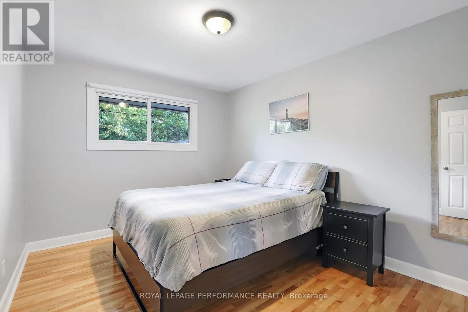 1347 HIGHGATE ROAD