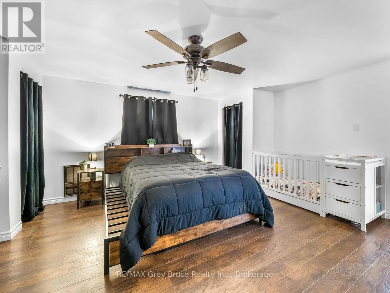 217 KINGS CRESCENT