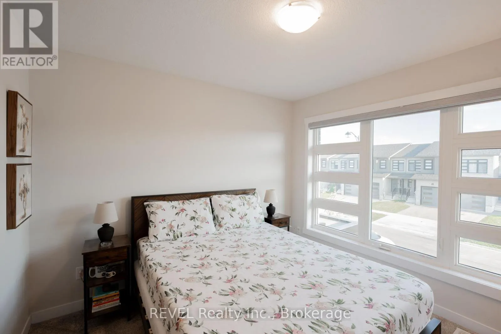 54 WILKINSON AVENUE