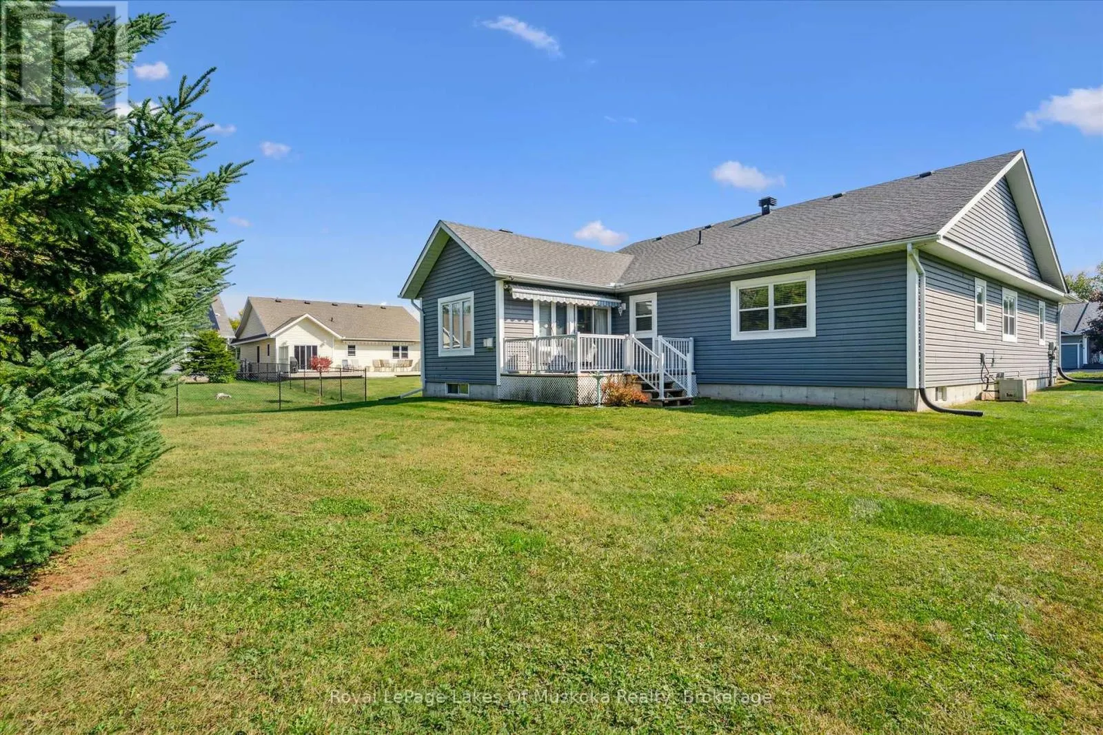 7 INVERARAY COURT