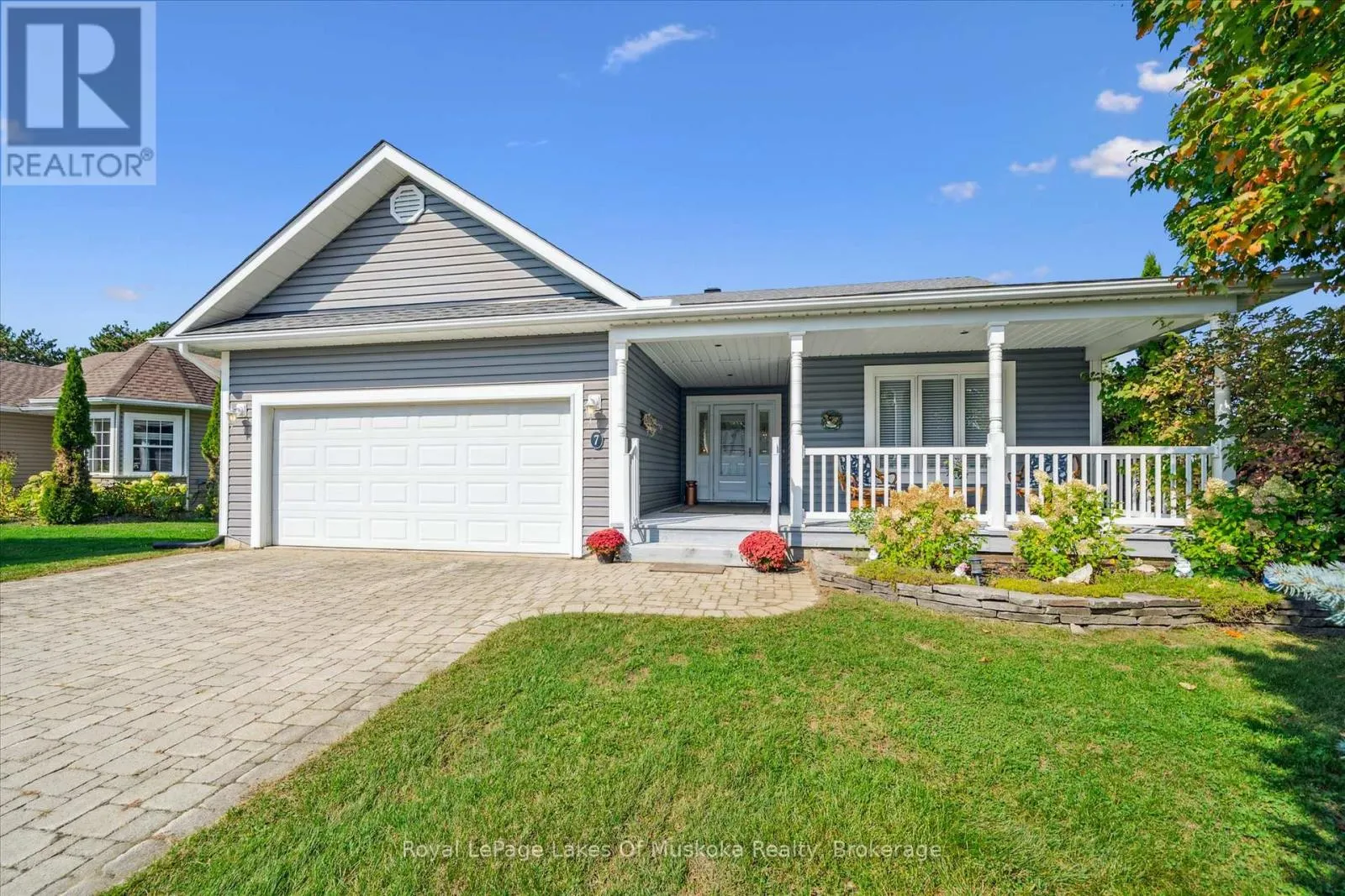 7 INVERARAY COURT