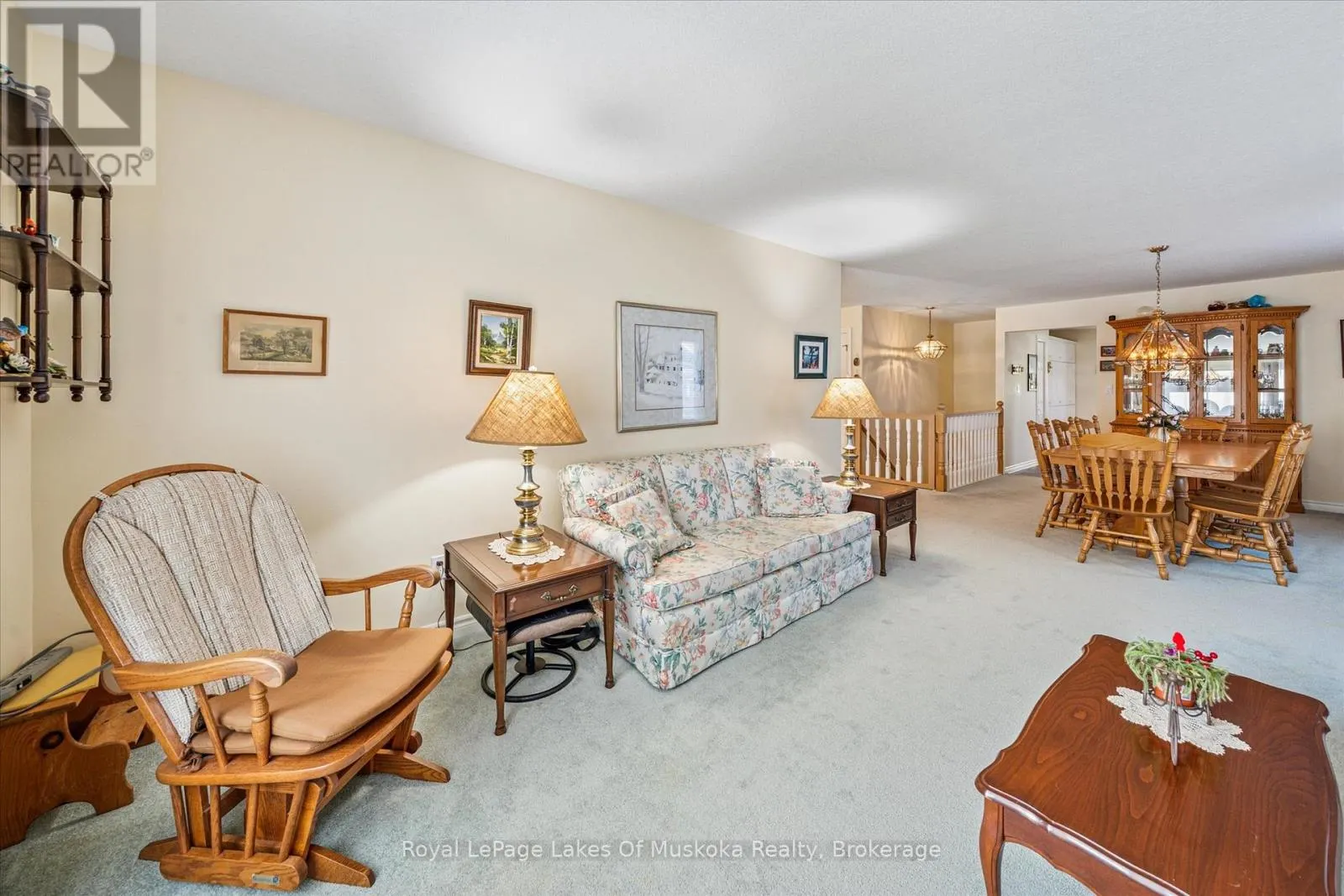7 INVERARAY COURT