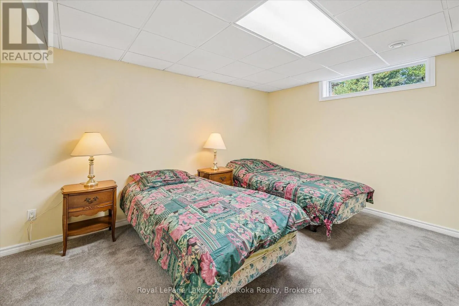 7 INVERARAY COURT