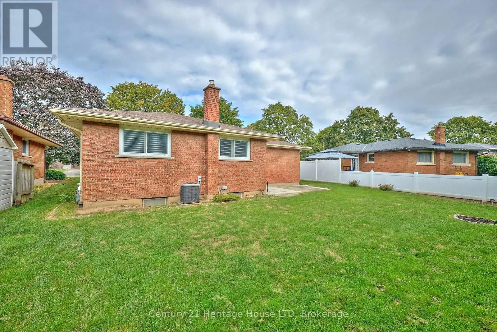 18 PRINCEWAY DRIVE