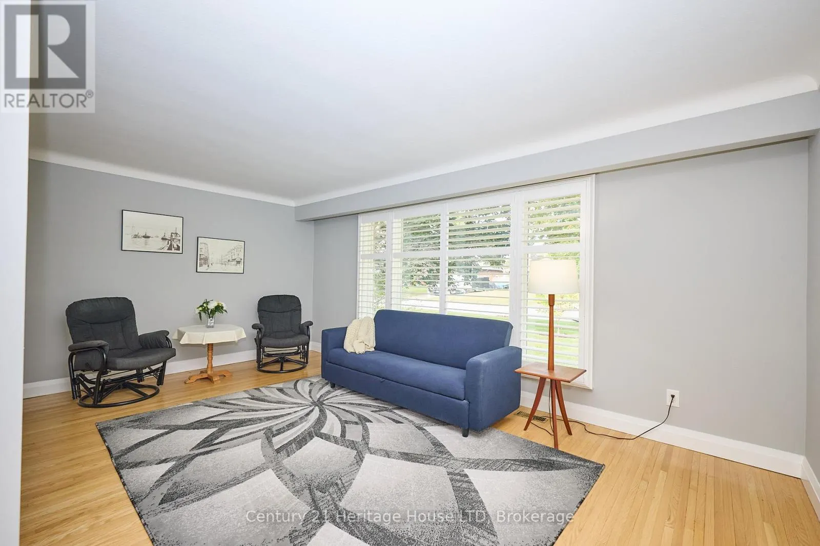 18 PRINCEWAY DRIVE