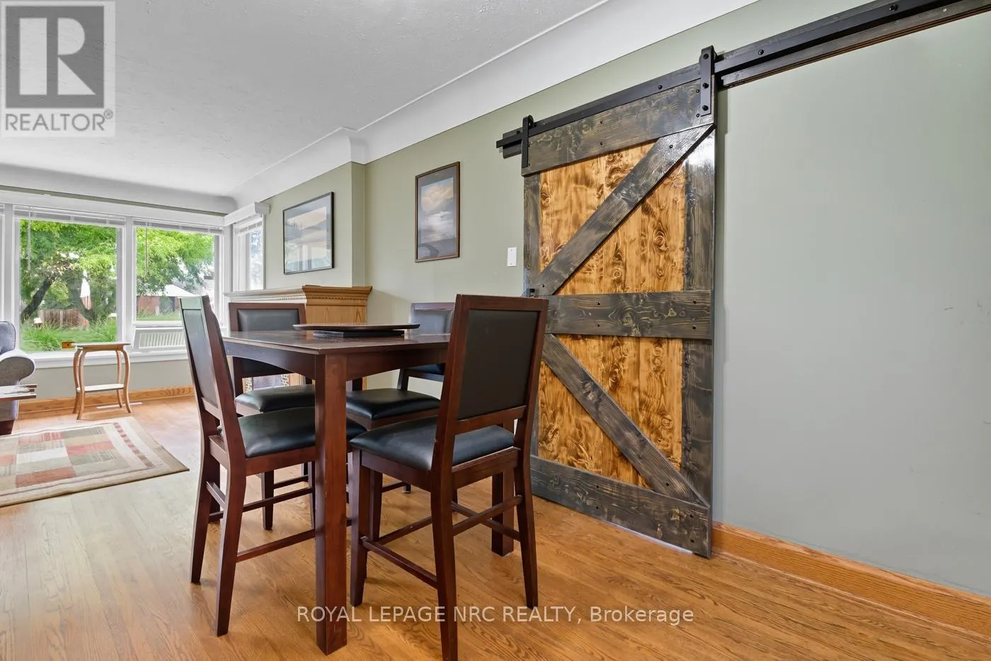 42 LINWOOD DRIVE