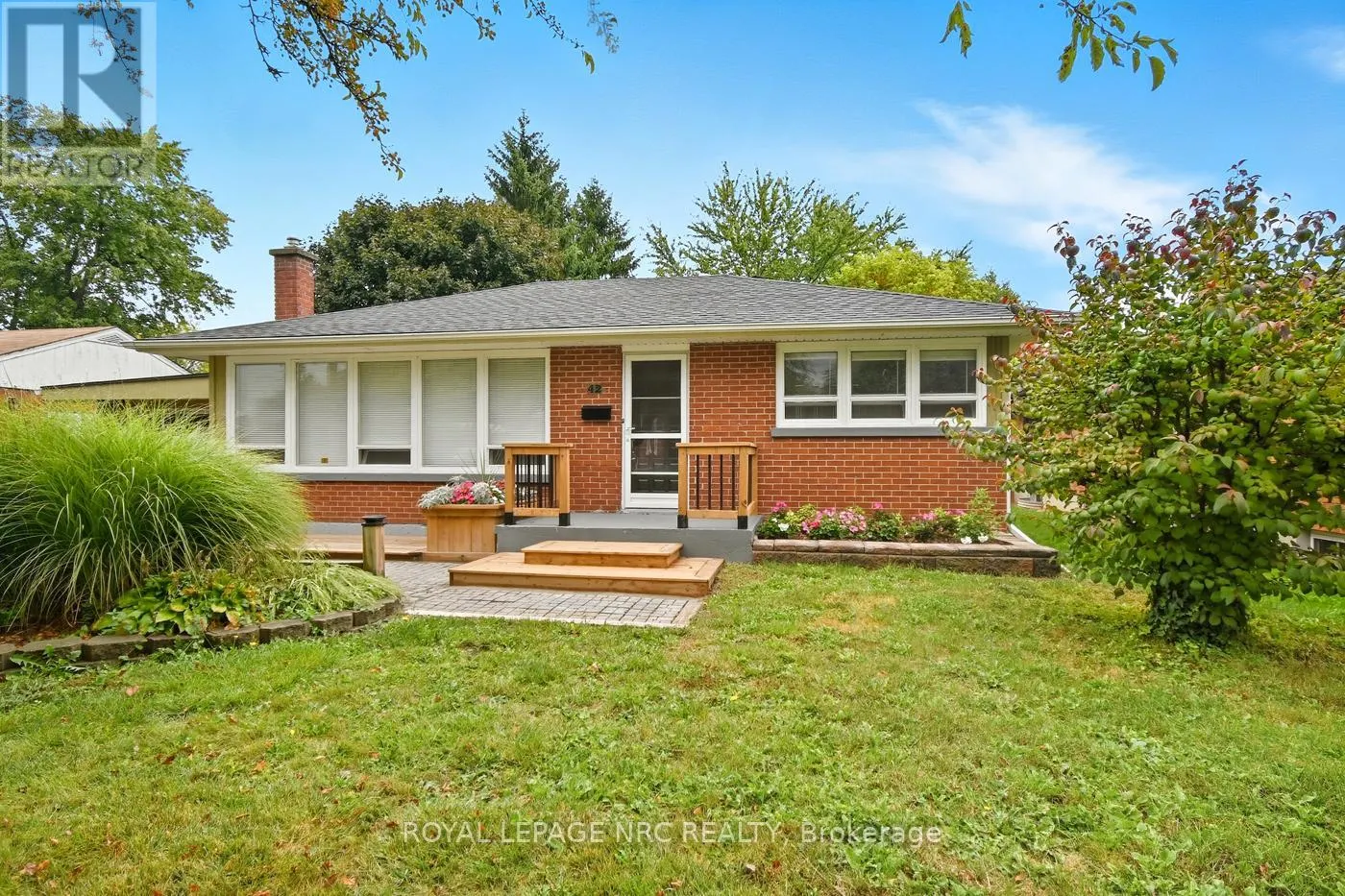 42 LINWOOD DRIVE
