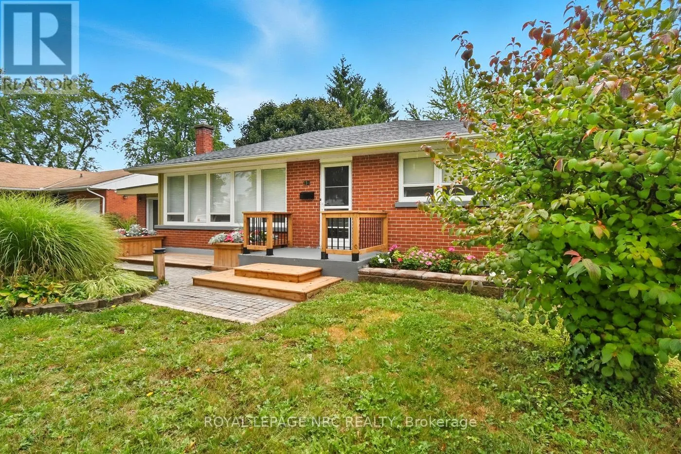 42 LINWOOD DRIVE