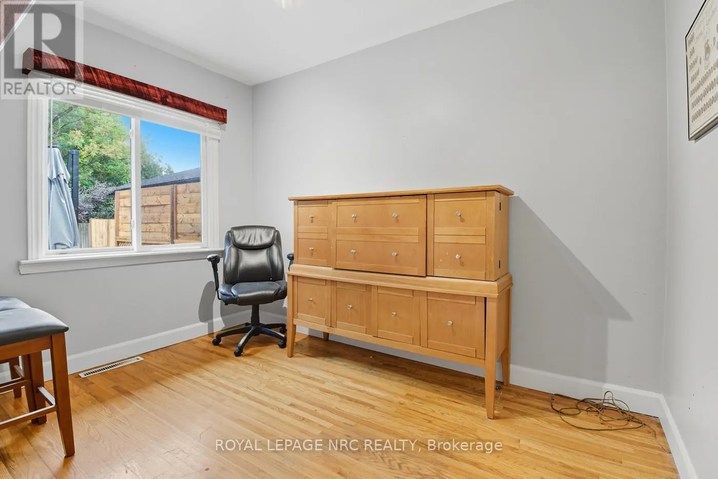 42 LINWOOD DRIVE