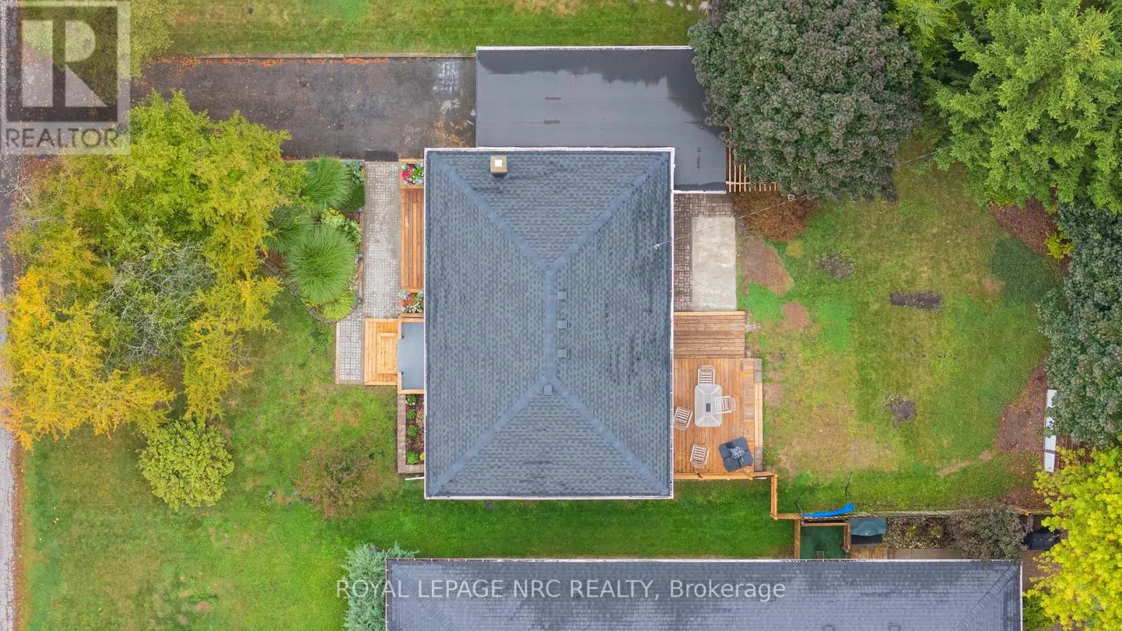 42 LINWOOD DRIVE