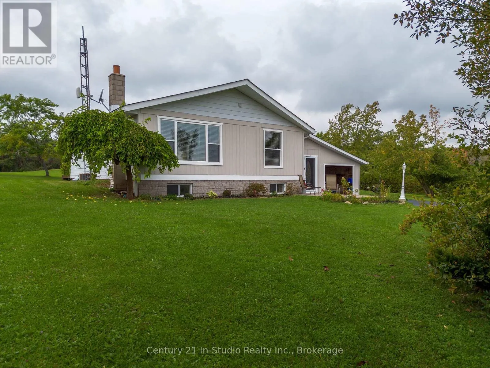 618134 GREY 18 ROAD