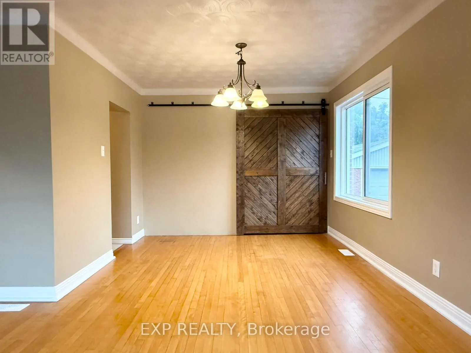UNIT A - 837 BLAIR ROAD