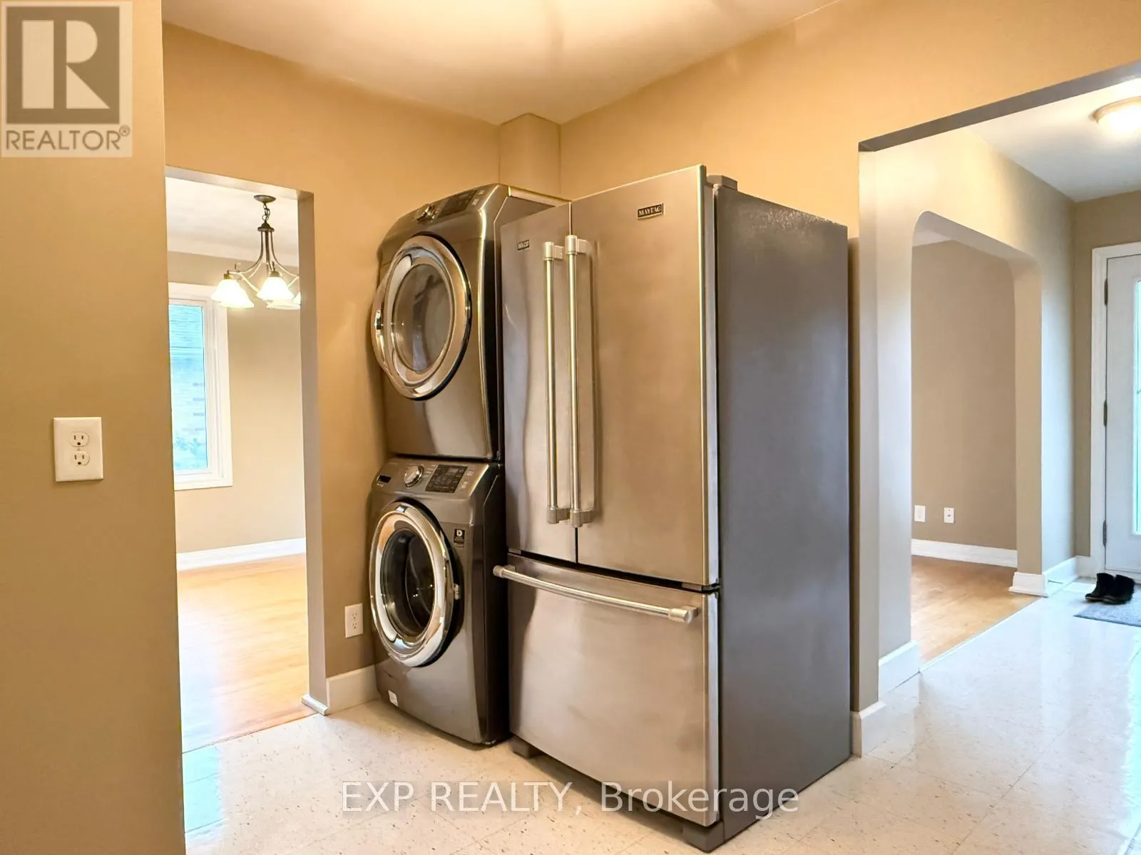 UNIT A - 837 BLAIR ROAD