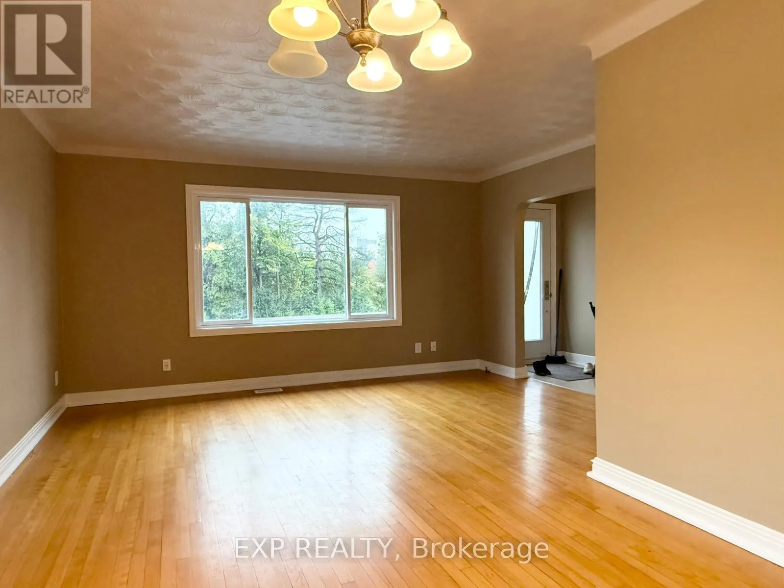 UNIT A - 837 BLAIR ROAD