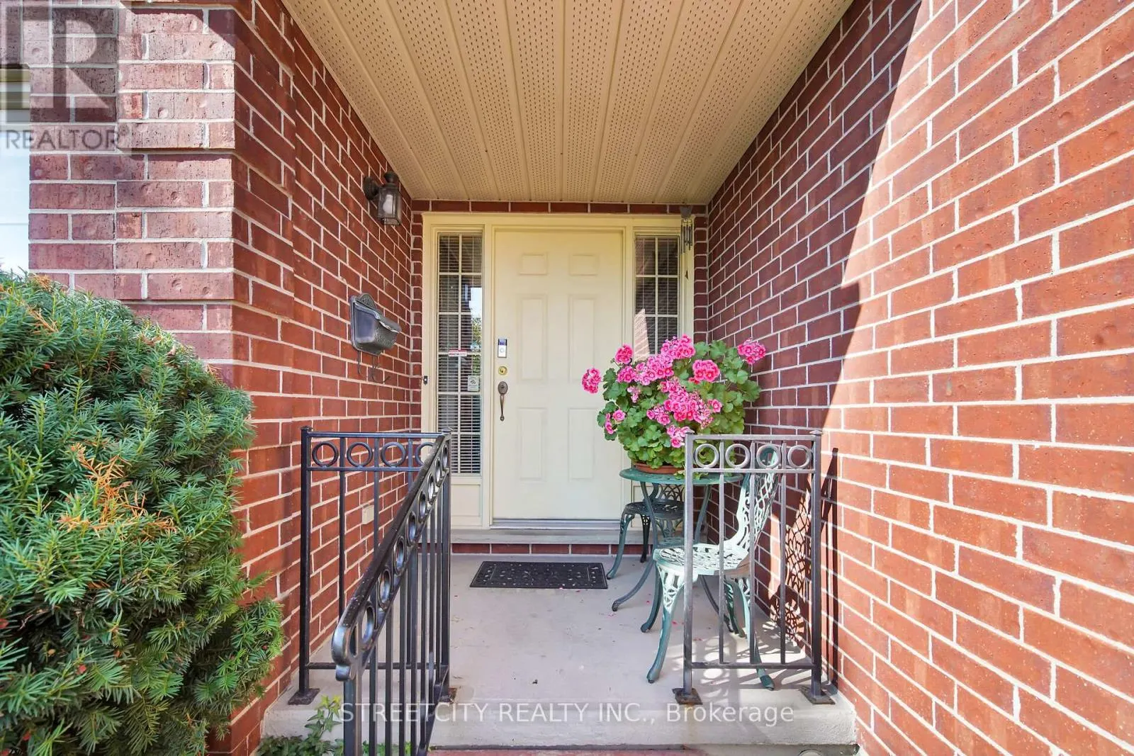 55 MARTINET AVENUE