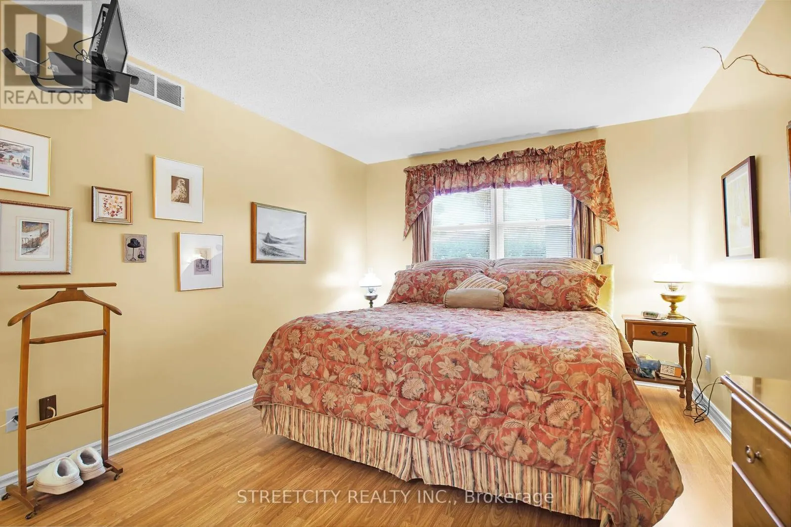 55 MARTINET AVENUE