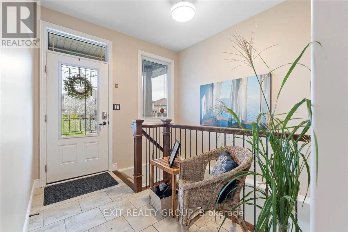 35 LEDGEROCK COURT