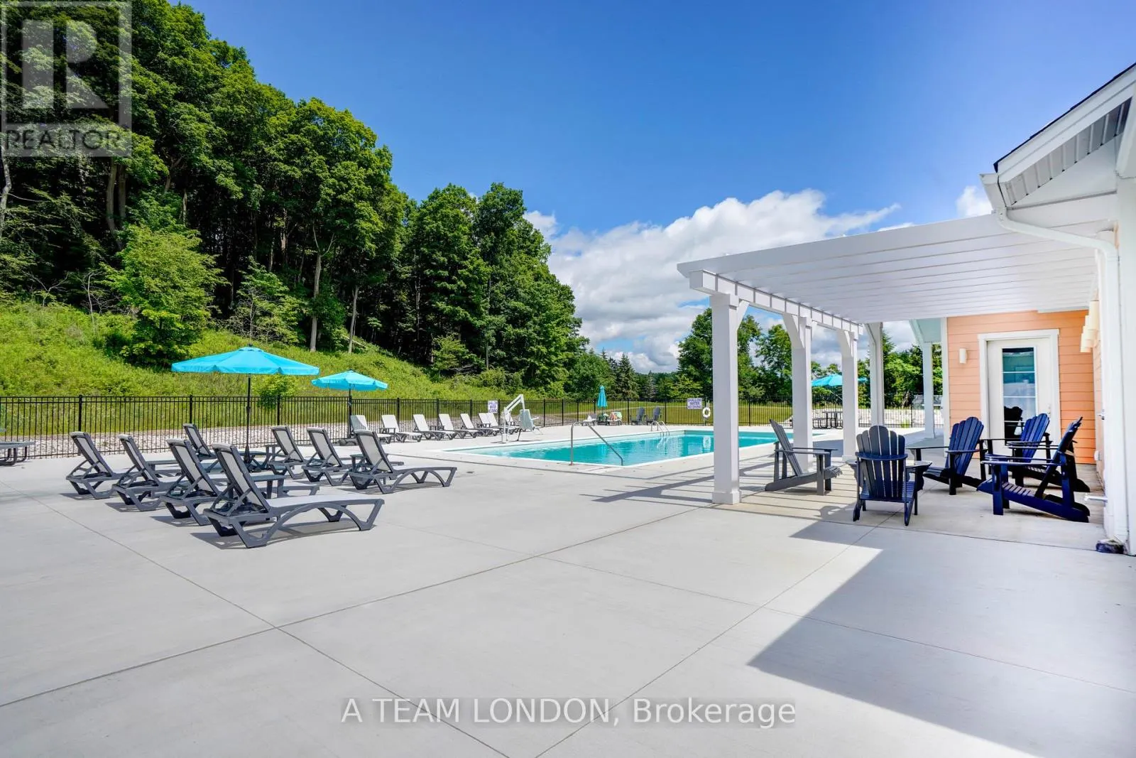 413 - 100 THE PROMENADE, #413