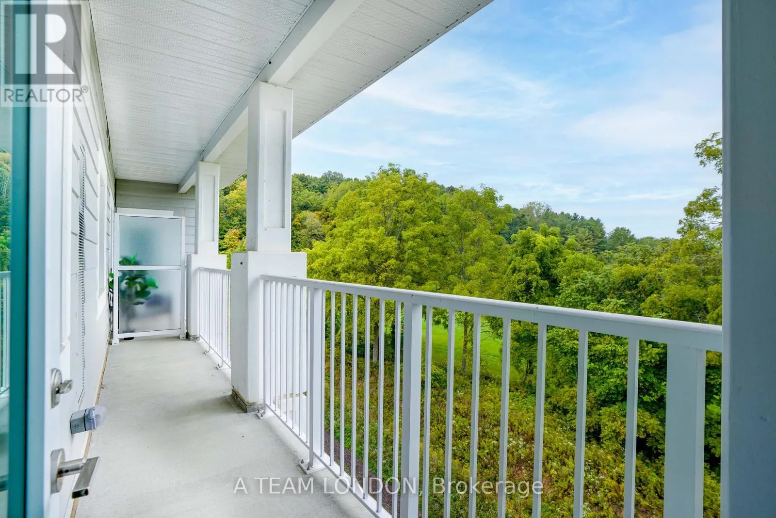 413 - 100 THE PROMENADE, #413