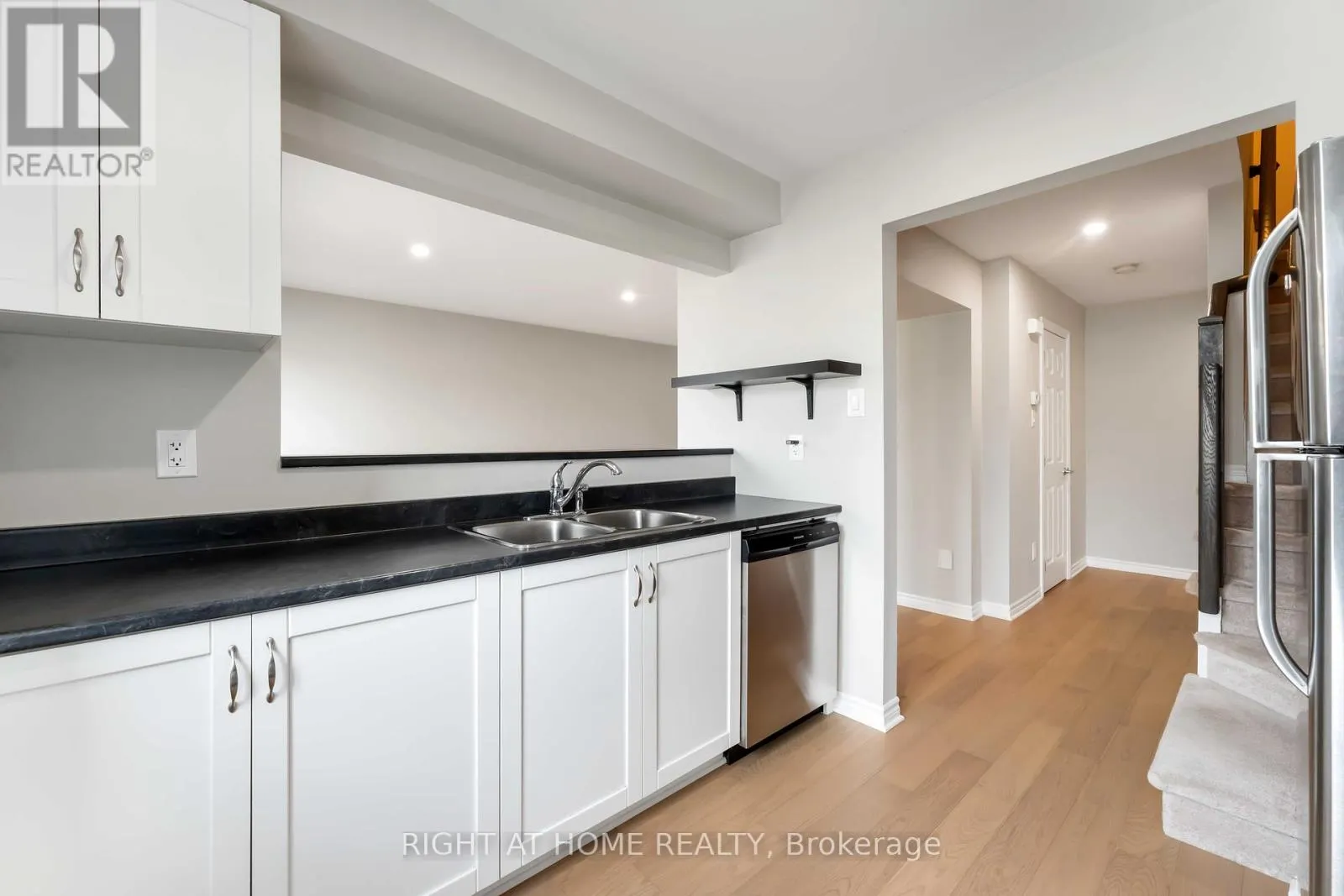 246 CAYMAN ROAD