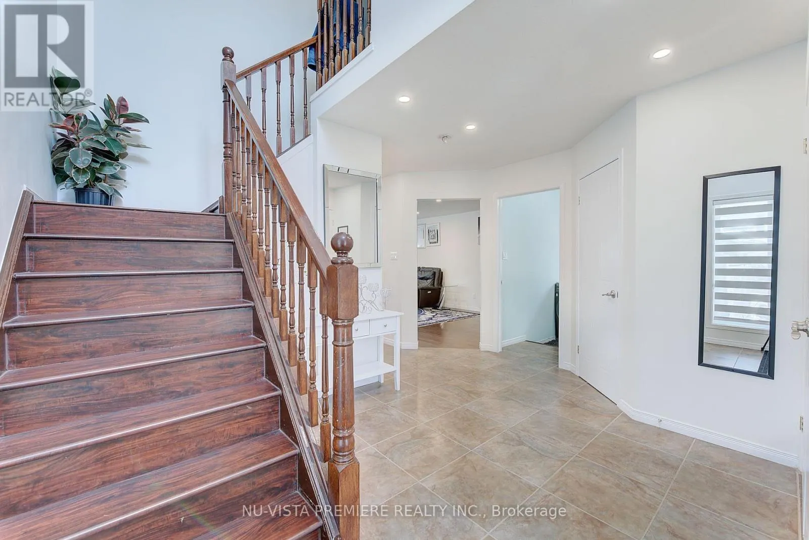 1342 BLACKMAPLE DRIVE