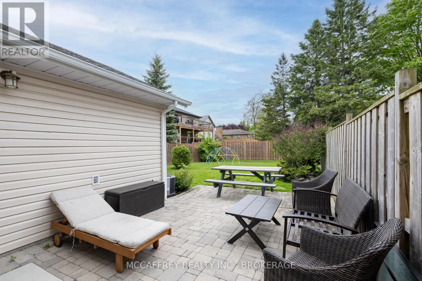 81 SCHOONER DRIVE