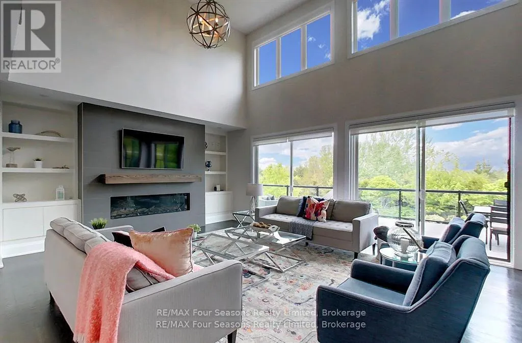 111 CRESTVIEW COURT