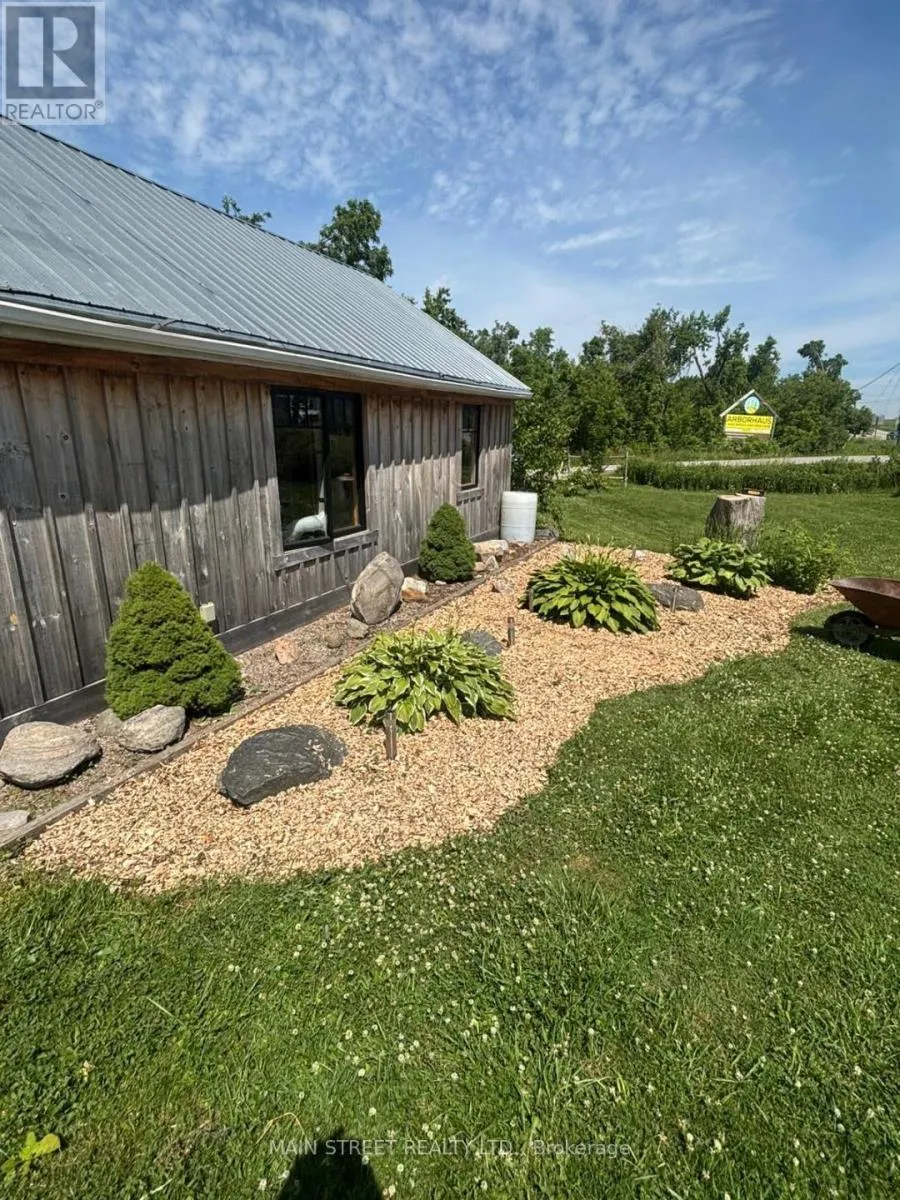 17170 SIMCOE STREET N