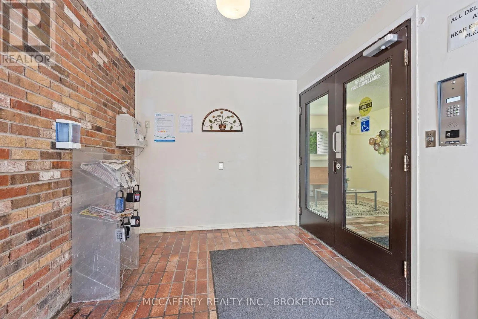 102 - 1010 PEMBRIDGE CRESCENT, #102
