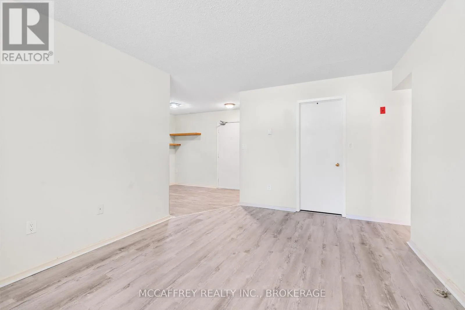 102 - 1010 PEMBRIDGE CRESCENT, #102