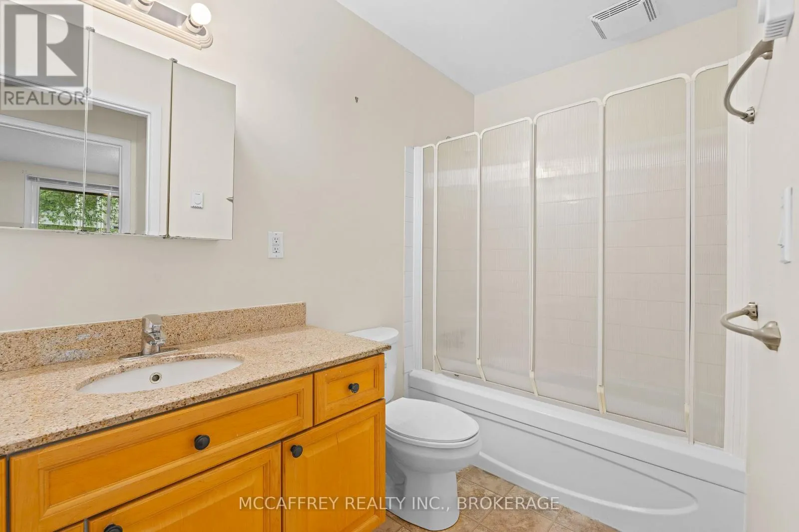 102 - 1010 PEMBRIDGE CRESCENT, #102