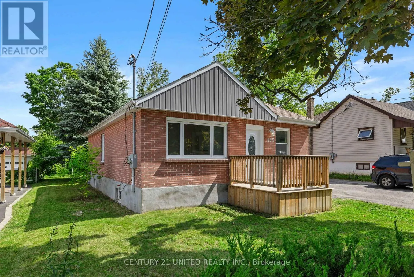185 DUMBLE AVENUE