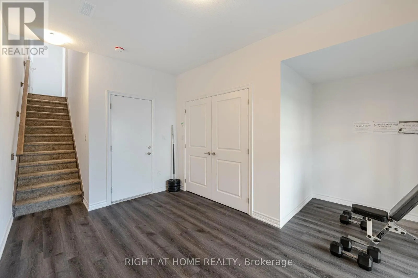 80 - 461 BLACKBURN DRIVE